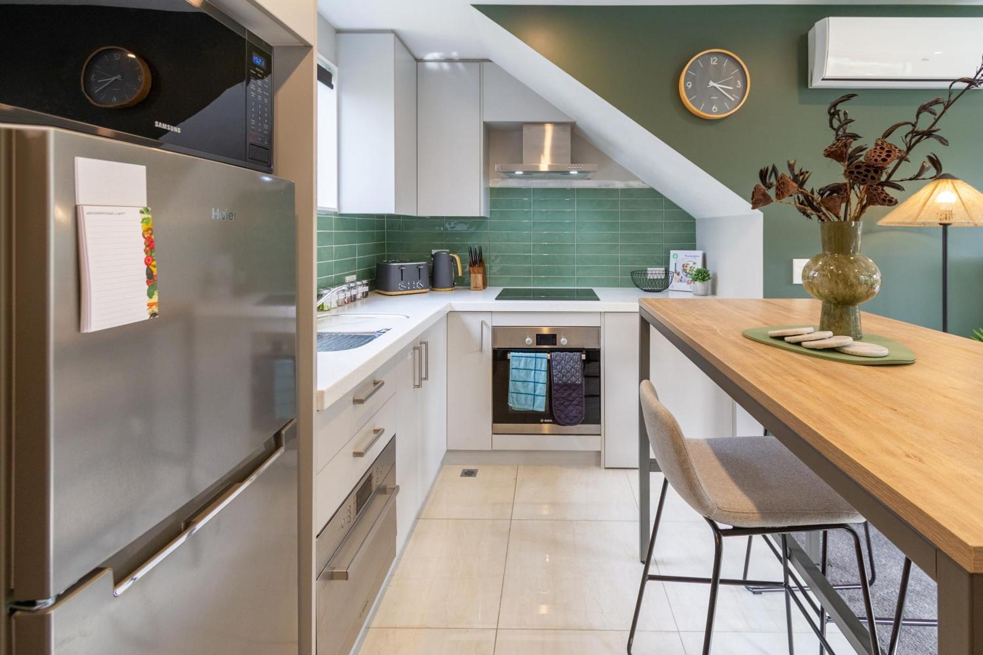 Latimer Square Luxe: 1Br W/ Sofa Bed クライストチャーチ エクステリア 写真