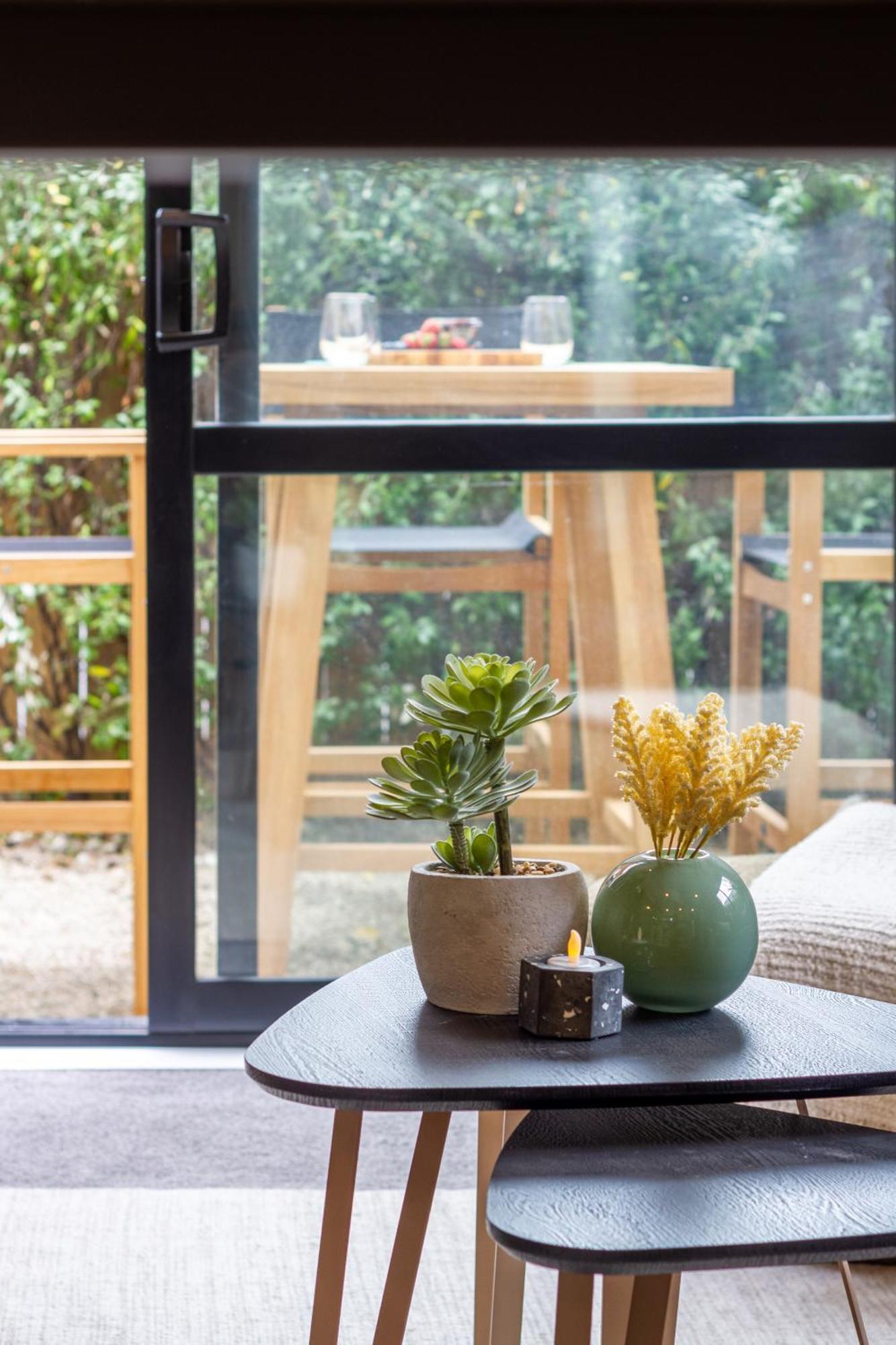Latimer Square Luxe: 1Br W/ Sofa Bed クライストチャーチ エクステリア 写真